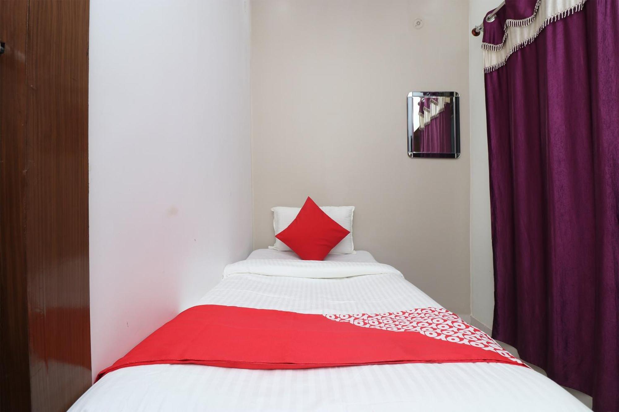 Hotel O Swastik Resort Colonelganj المظهر الخارجي الصورة