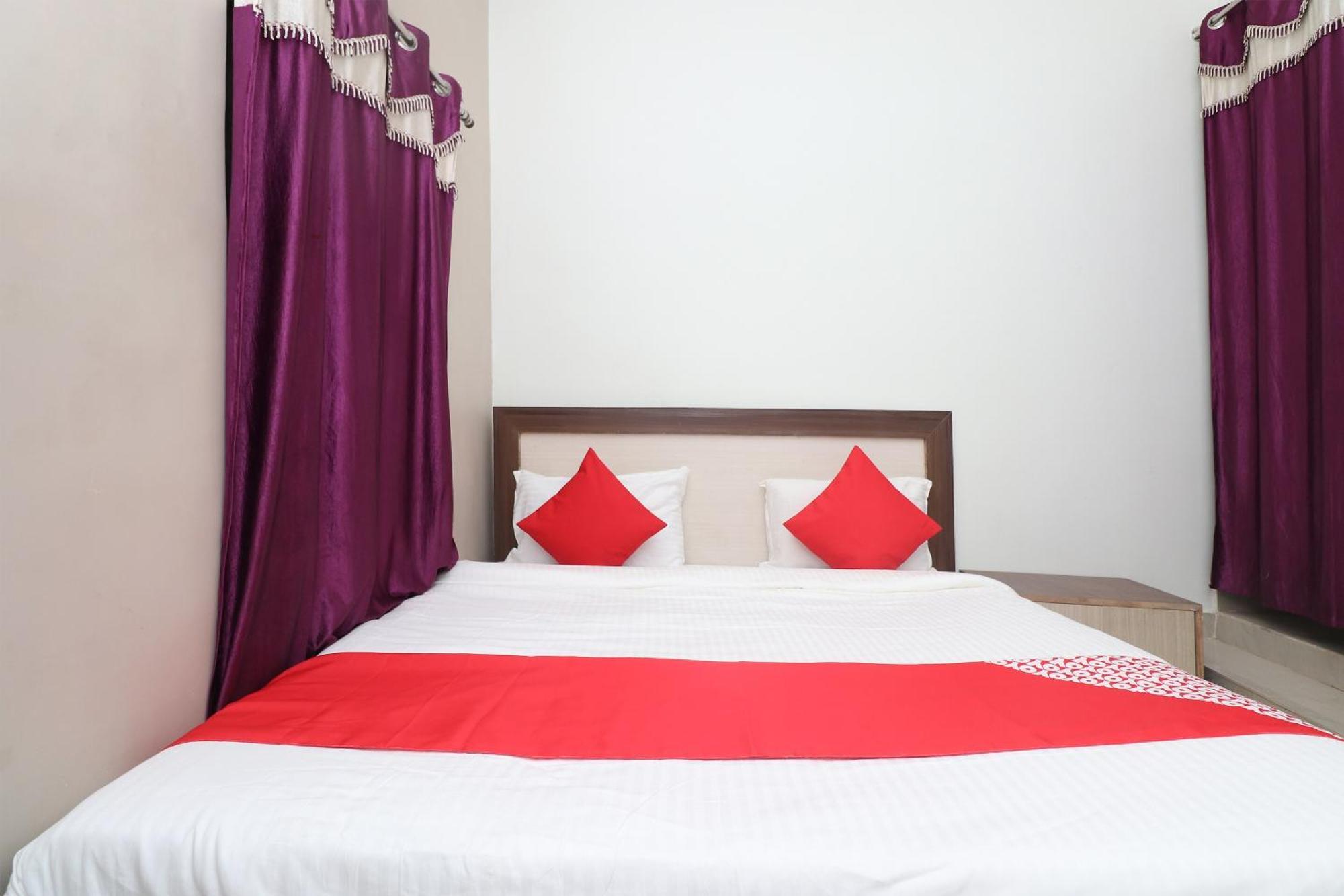 Hotel O Swastik Resort Colonelganj المظهر الخارجي الصورة