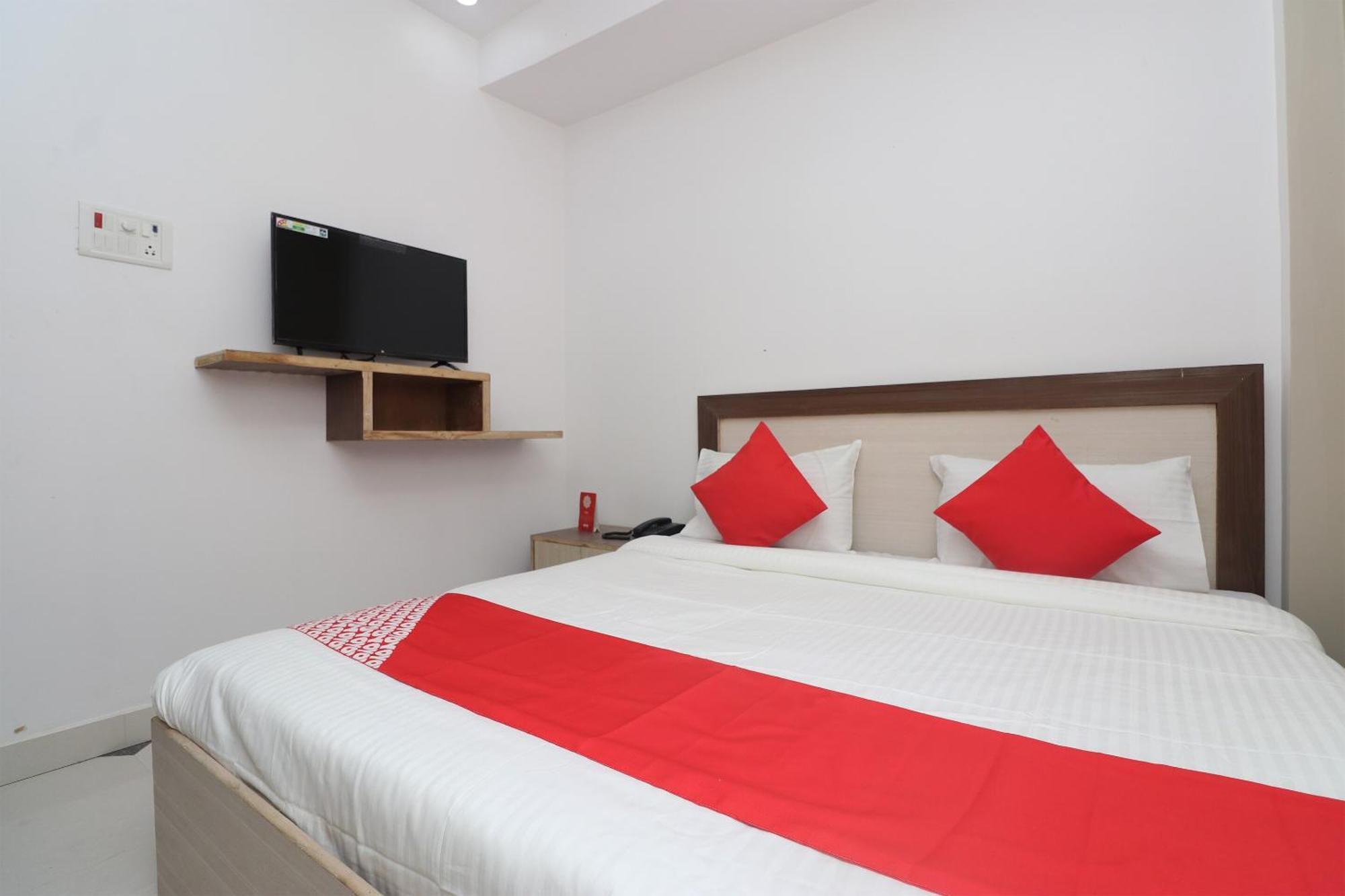 Hotel O Swastik Resort Colonelganj المظهر الخارجي الصورة